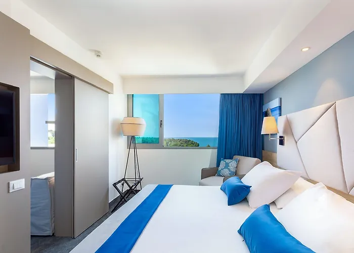 Valamar Diamant Готель 4*