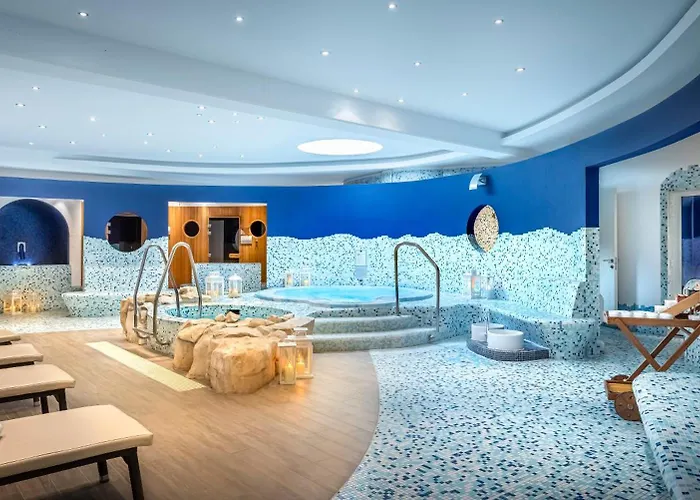 Valamar Diamant Hotel 4*