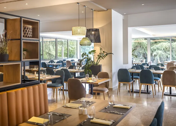 Hotel Valamar Diamant