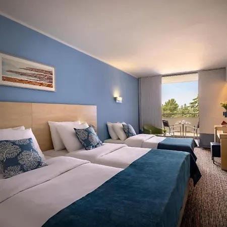 Valamar Diamant מלון 4*