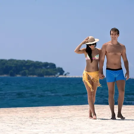 Valamar Diamant מלון