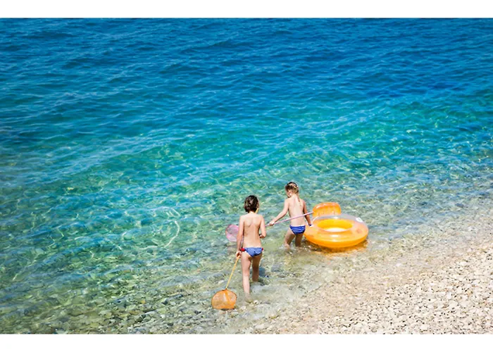 Valamar Diamant 酒店